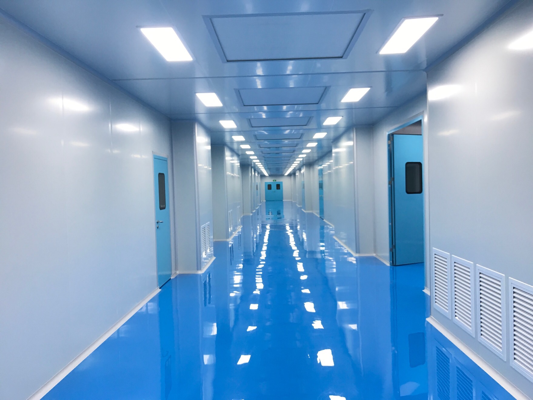 半导体工艺设备排风系统设计：酸碱废气处理与节能的平衡之道