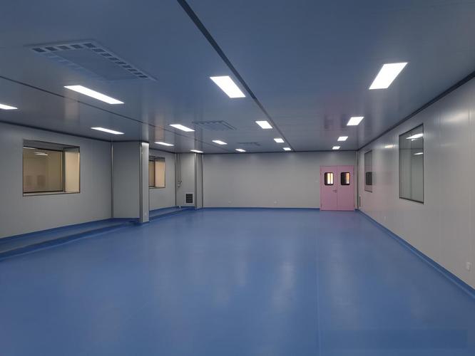 密闭化生产在药用辅料净化车间中的应用：如何减少人为污染风险？